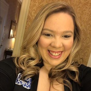 Meet your Posher, Jessica